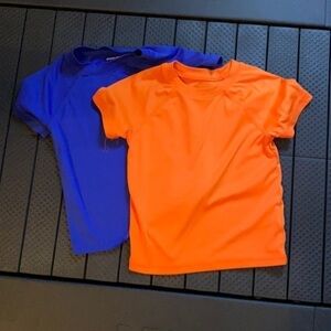 Amazon‎ Essentials swim shirts blue and orange Size 3t